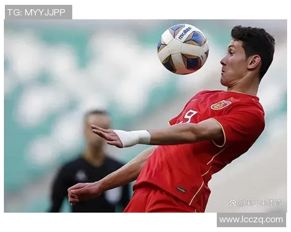 拜合拉木精彩进球助力深圳新鹏城迎来胜利时刻