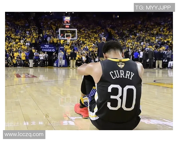 库里成功带队晋级！勇士冲击总冠军热门