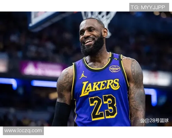 詹姆斯带领湖人取得连胜,压哨绝杀助球队逆转太阳成全队最大功臣 詹姆斯带领湖人取得连胜,压哨绝杀助球队逆转太阳成全队最大功臣